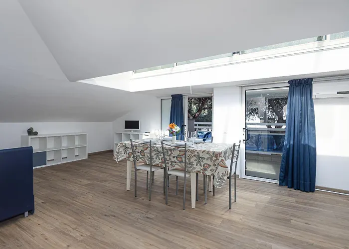 Residenza Azzurra ריצ'יונה