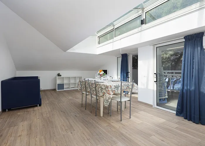 Residenza Azzurra * ריצ'יונה